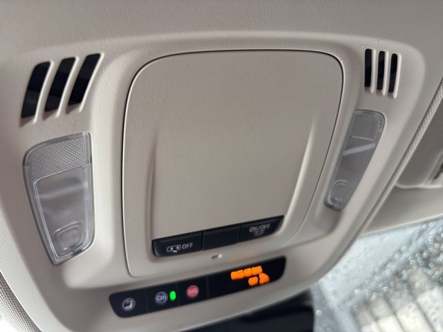 Used 2022 Buick Envision Preferred image 20