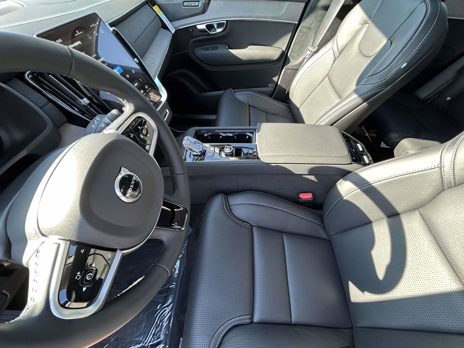 New 2026 Volvo XC90 B6 Ultra w/ Lounge Package AWD/4WD image 10
