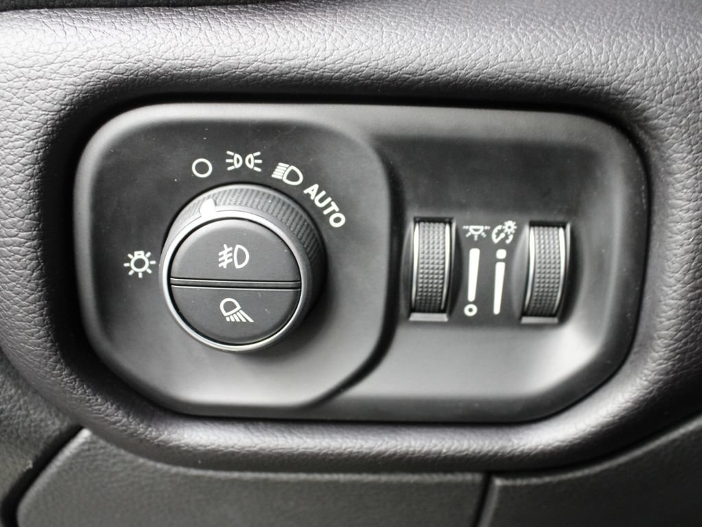 Used 2022 RAM 2500 Laramie AWD/4WD image 51