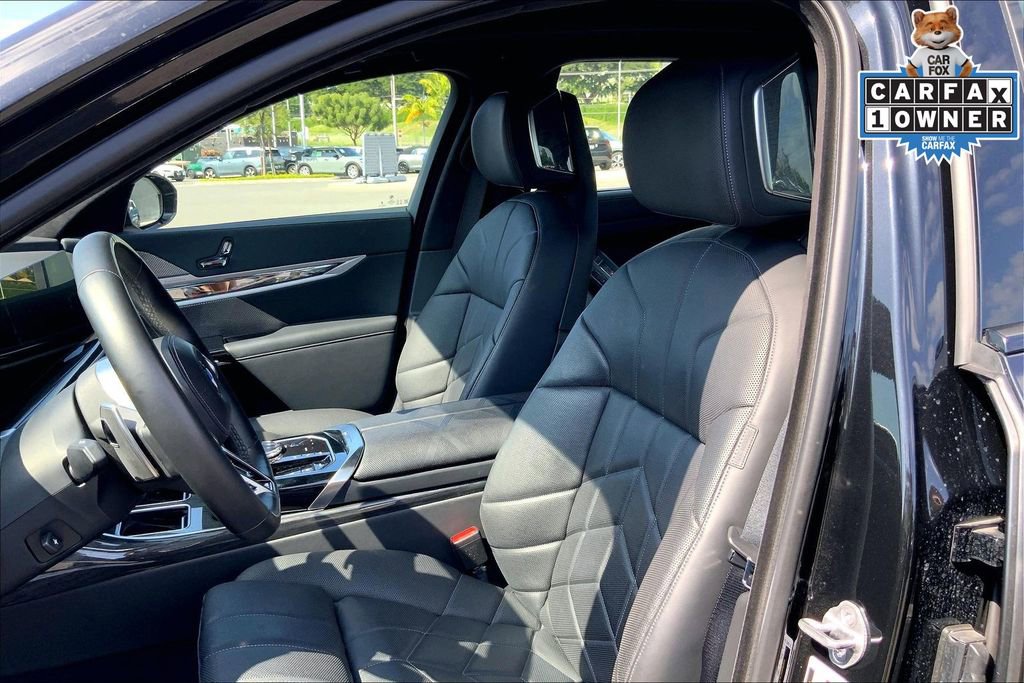 Used 2023 BMW 740i RWD image 23