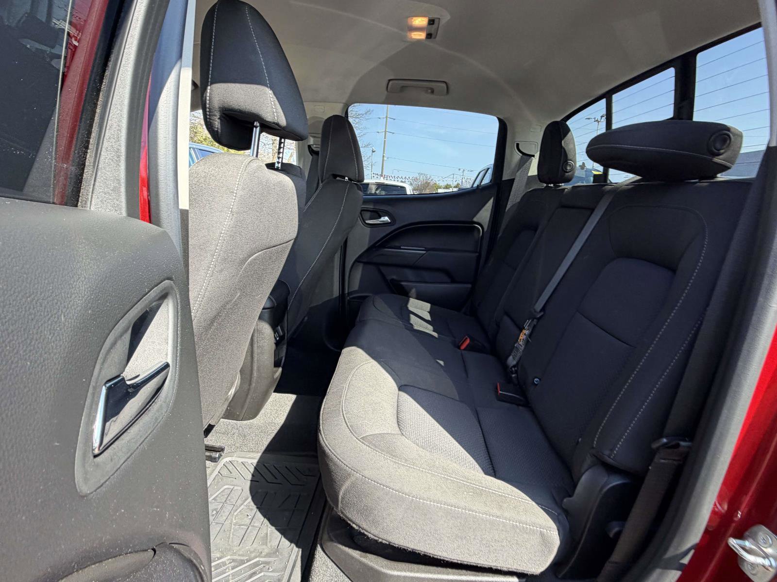 Certified 2022 Chevrolet Colorado LT w/ LT Convenience Package AWD/4WD image 15