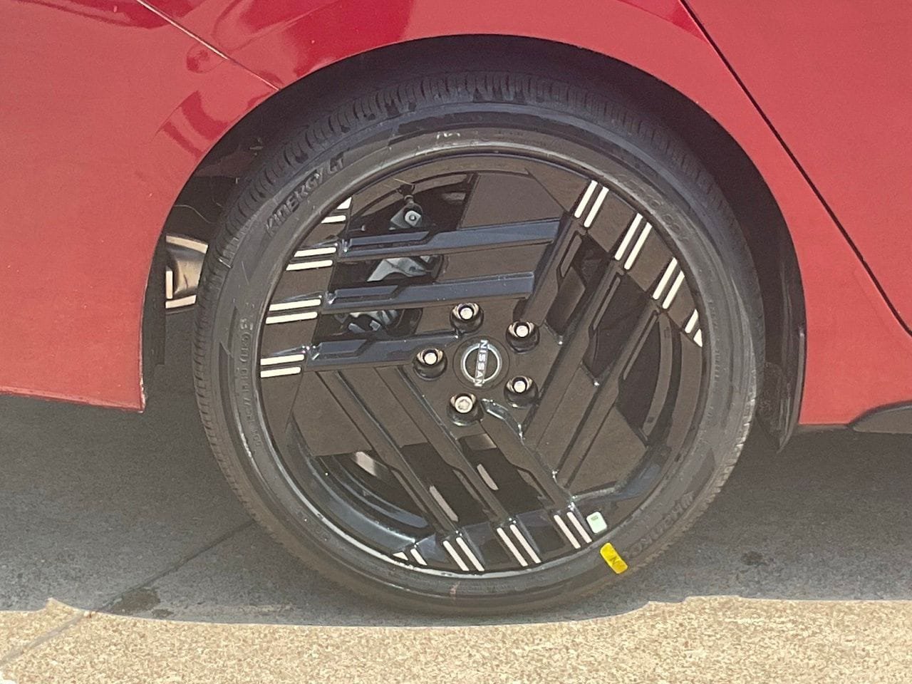 New 2027 Nissan Sentra SR w/ SR All Weather Package FWD image 7
