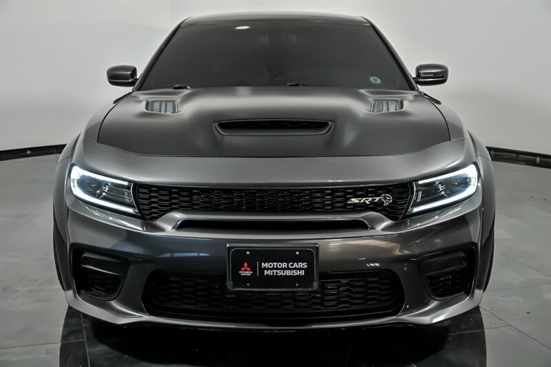 Used 2022 Dodge Charger SRT Hellcat w/ Carbon/Suede Interior Package RWD image 4