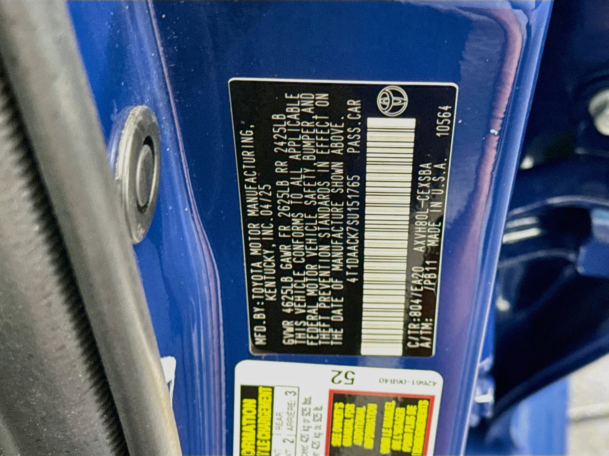 Used 2025 Toyota Camry SE FWD image 12