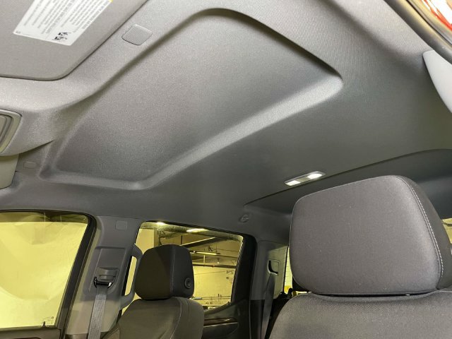 Used 2023 Chevrolet Silverado 1500 RST AWD/4WD image 17