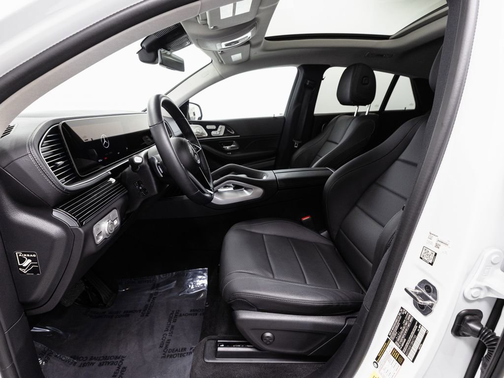 Used 2025 Mercedes-Benz GLE 450 4MATIC Coupe image 8