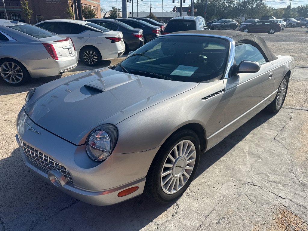 Used 2004 Ford Thunderbird RWD image 1