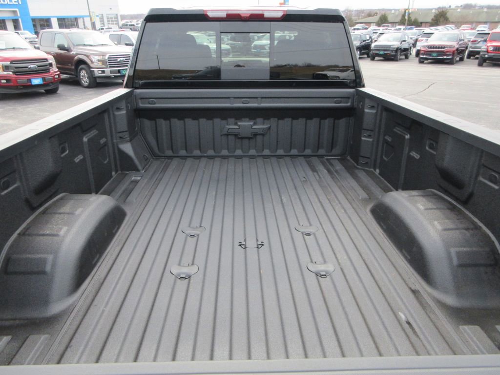 New 2026 Chevrolet Silverado 3500 LT w/ All Star Edition AWD/4WD image 14