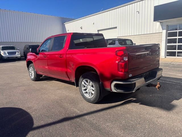 Used 2024 Chevrolet Silverado 1500 LT w/ Z71 Off-Road Package AWD/4WD image 8