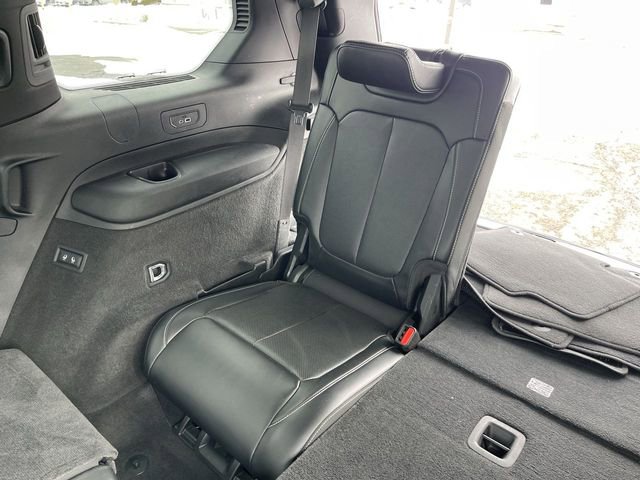 Used 2021 Jeep Grand Cherokee L Overland w/ Luxury Tech Group IV image 24