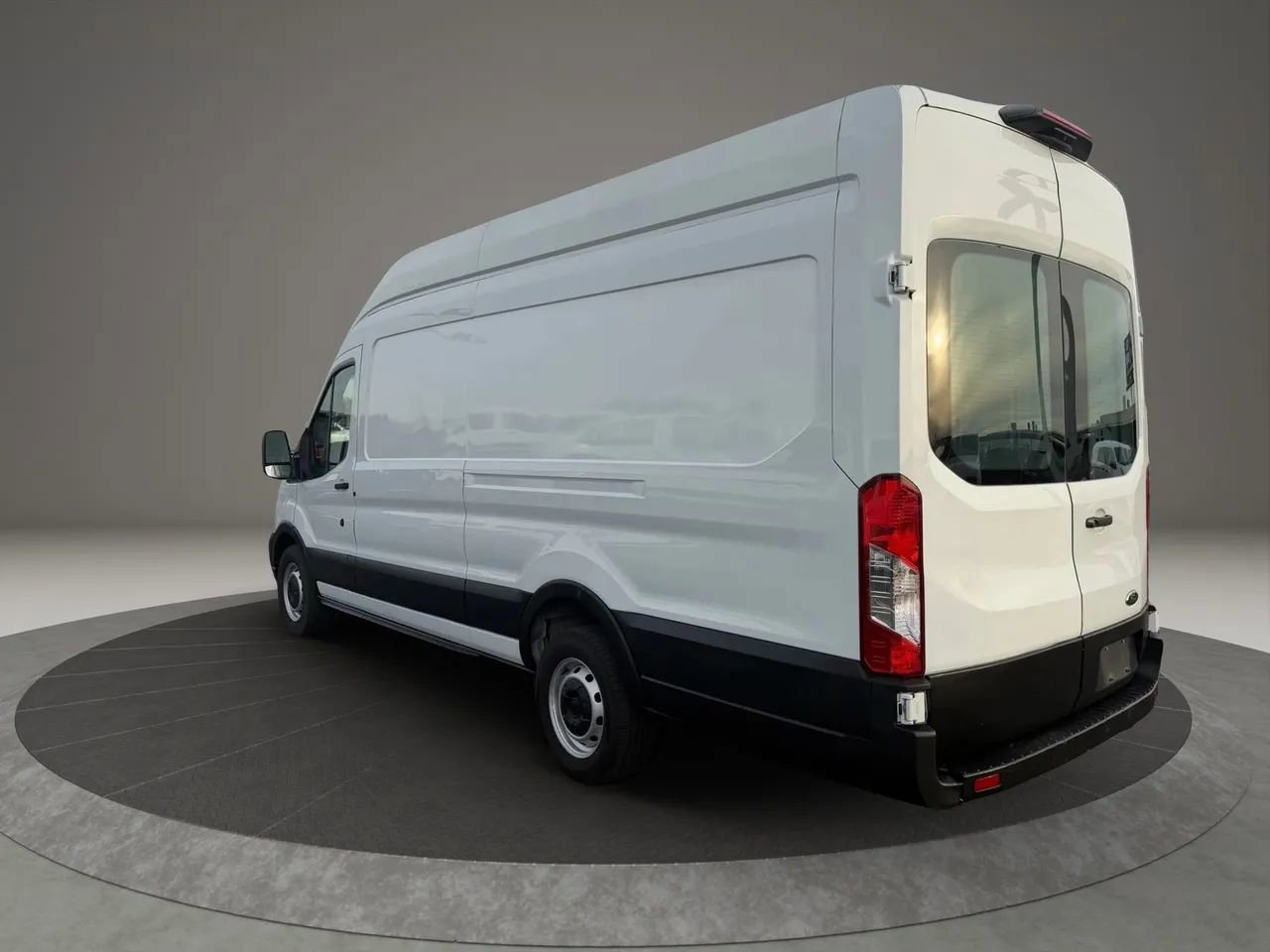 Used 2021 Ford Transit 250 148 High Roof Extended RWD image 6