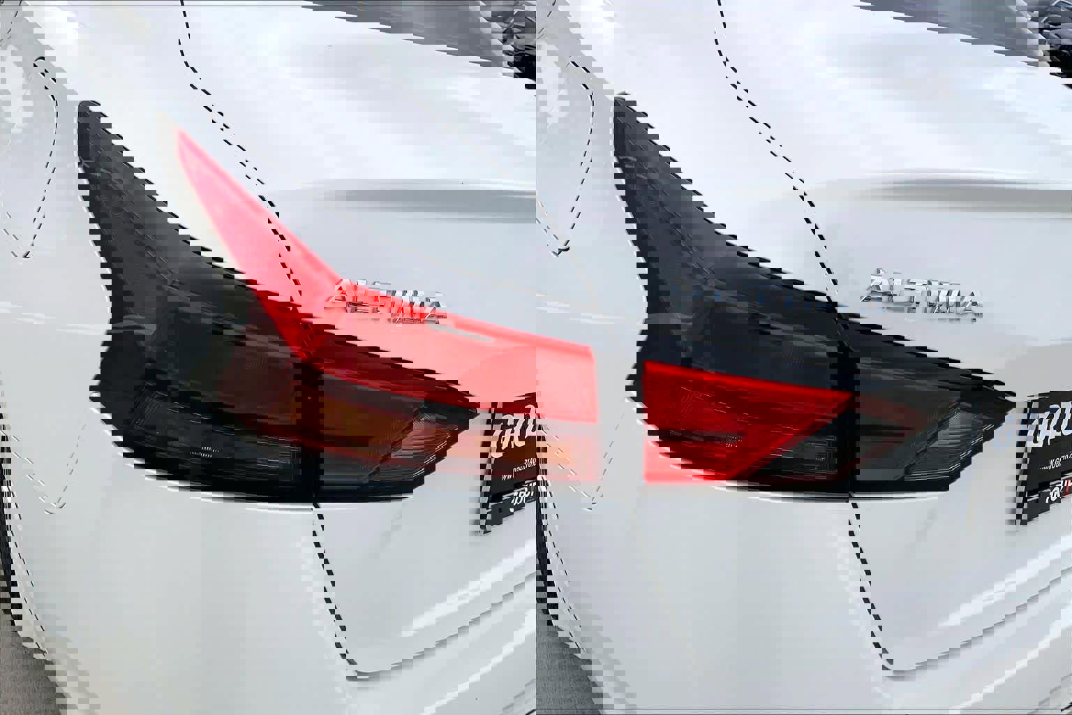 Used 2019 Nissan Altima 2.5 SL FWD image 28