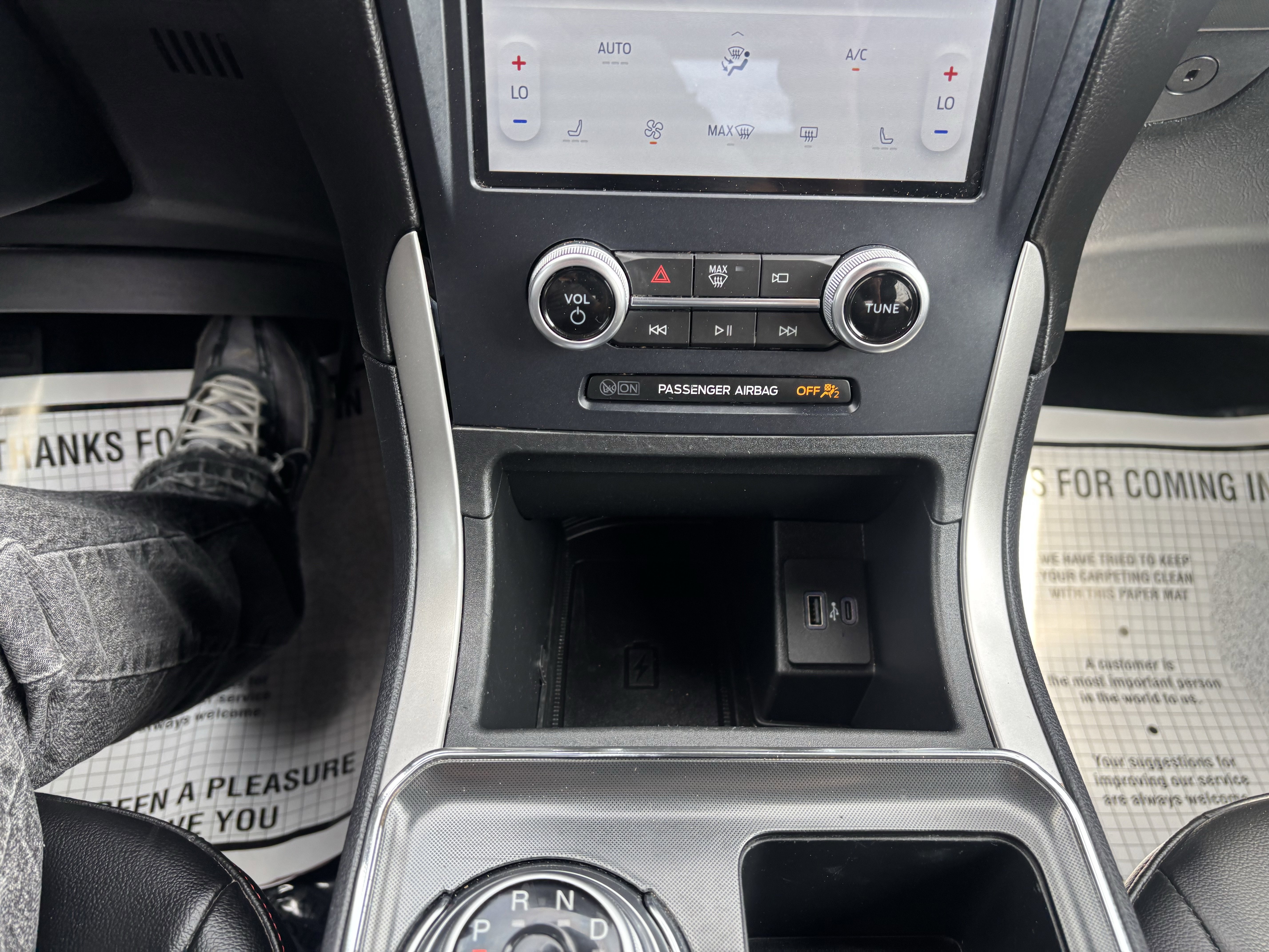 Certified 2024 Ford Edge ST-Line image 36