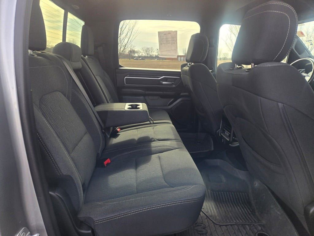 Used 2021 RAM 1500 Big Horn image 12
