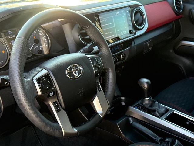 Used 2023 Toyota Tacoma SR5 RWD image 17