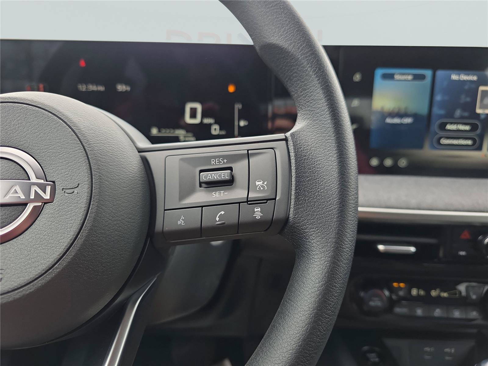 New 2026 Nissan Kicks SV w/ SV Premium Package FWD image 30