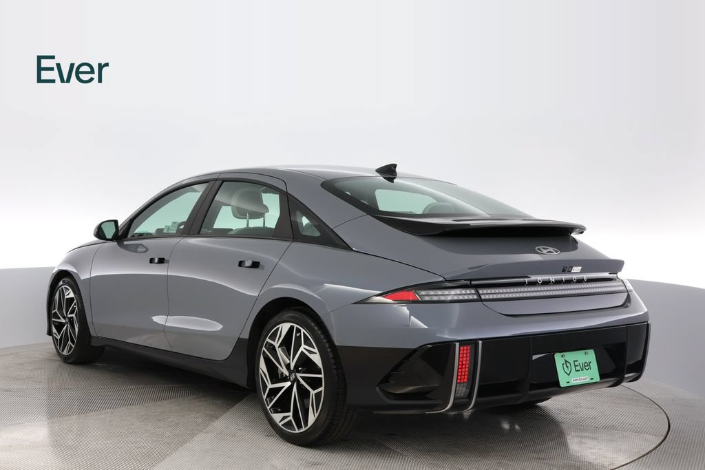 Used 2024 Hyundai Ioniq 6 SEL RWD image 17