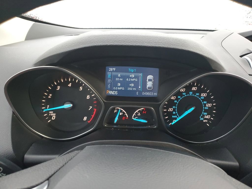 Used 2015 Ford Escape SE image 21