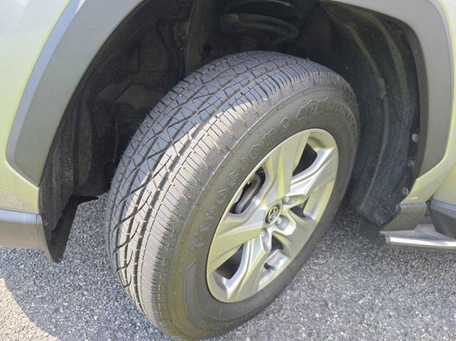 Used 2020 Toyota RAV4 XLE w/ All Weather Liner Package AWD/4WD image 9