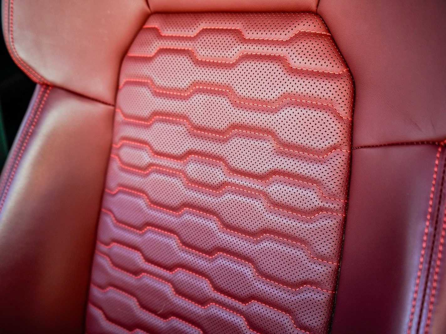 Used 2024 Audi e-tron GT Premium Plus image 11