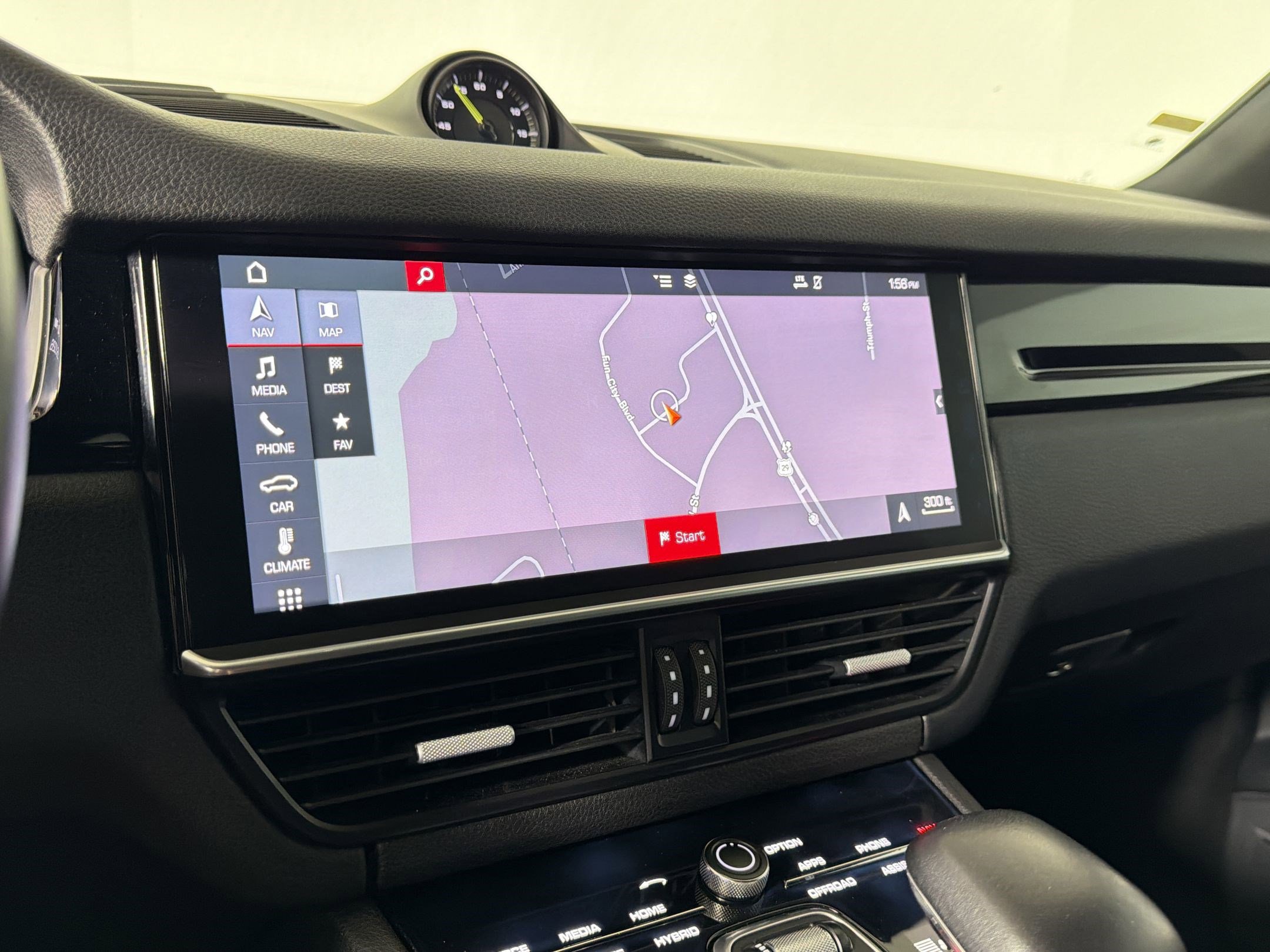 Used 2019 Porsche Cayenne E-Hybrid image 25