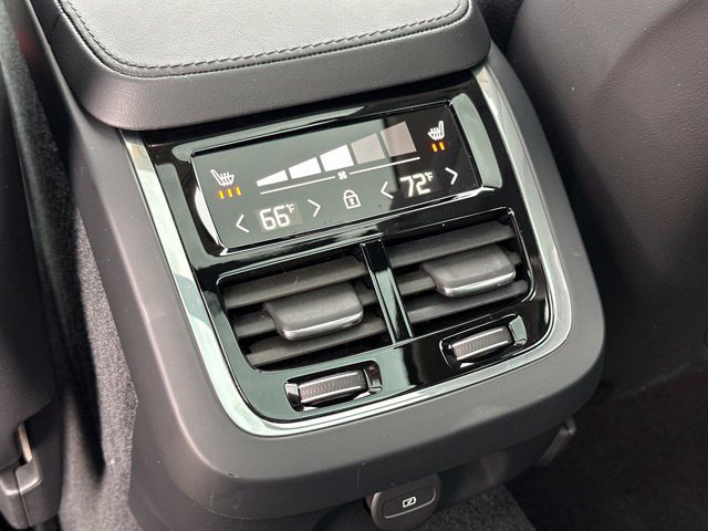 Certified 2025 Volvo V90 B6 Cross Country Plus AWD/4WD image 14