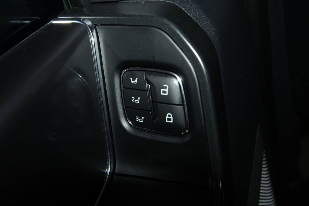 Used 2023 Ford F150 Raptor image 10