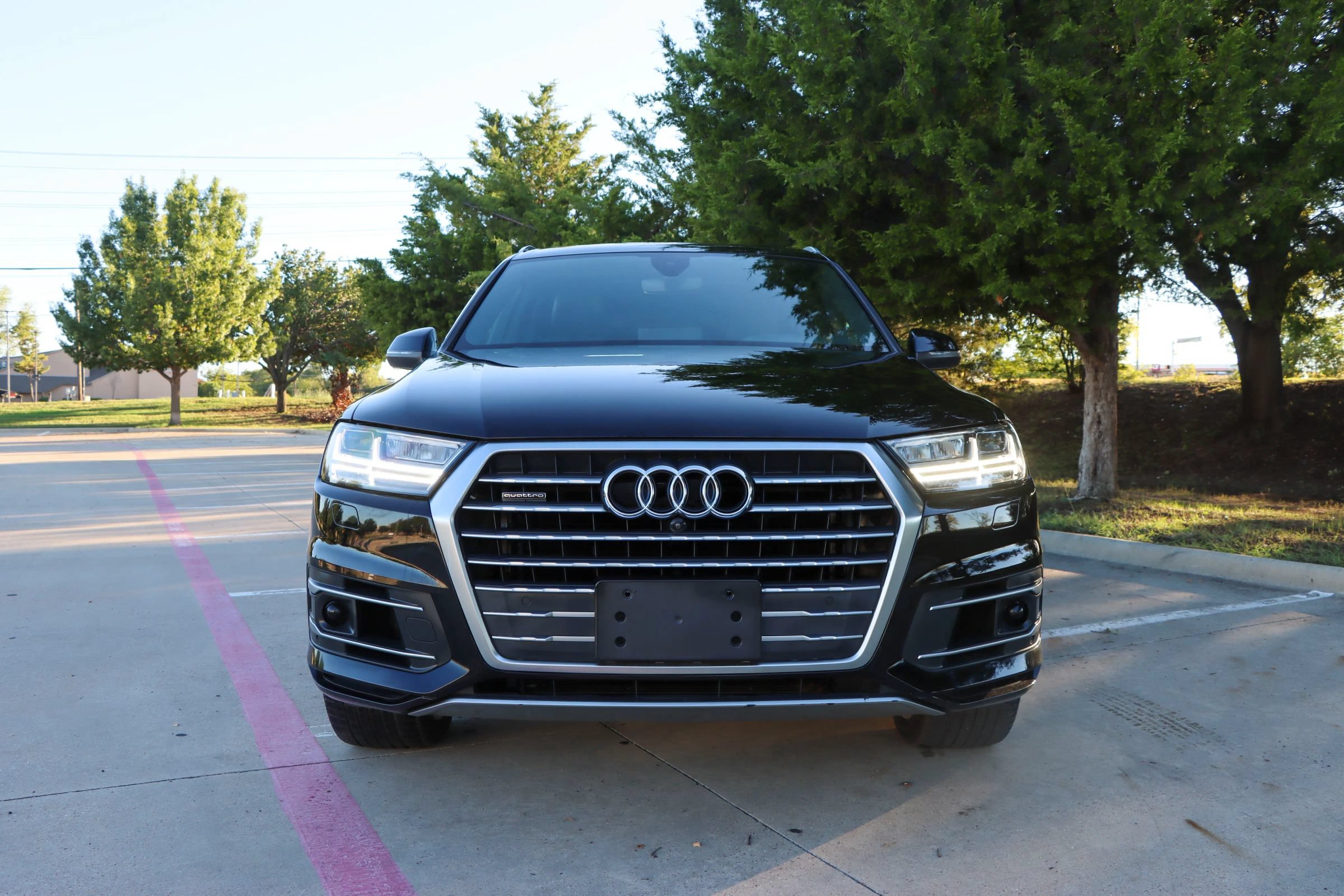 Used 2018 Audi Q7 3.0T Prestige w/ Prestige Package AWD/4WD image 2