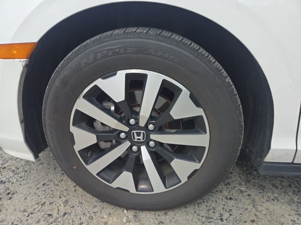 Used 2025 Honda Odyssey EX-L image 2