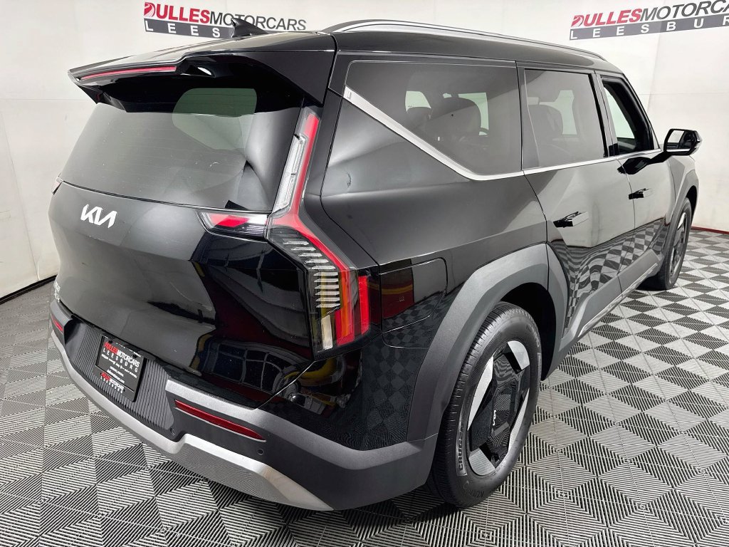Used 2024 Kia EV9 Wind AWD/4WD image 7