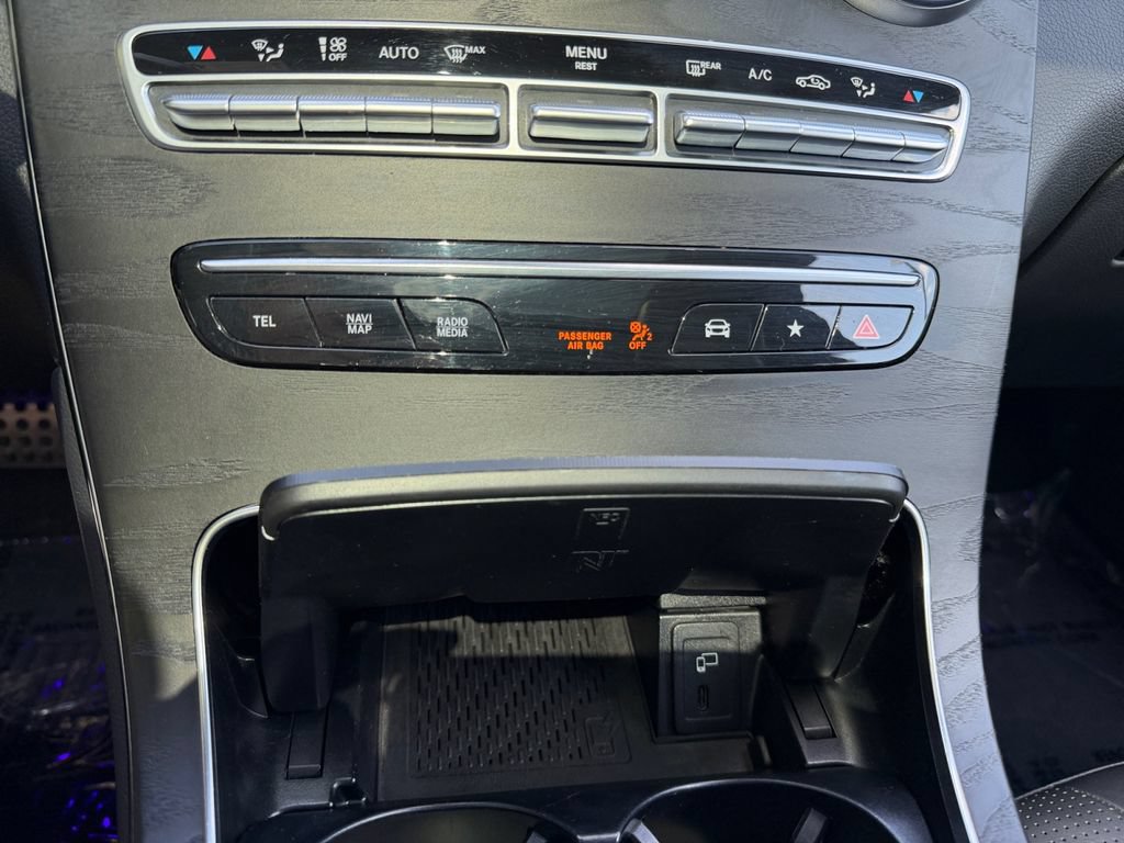 Used 2021 Mercedes-Benz GLC 63 AMG 4MATIC image 19