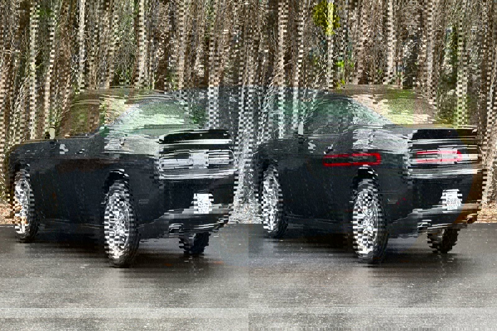 Used 2022 Dodge Challenger GT AWD/4WD image 6