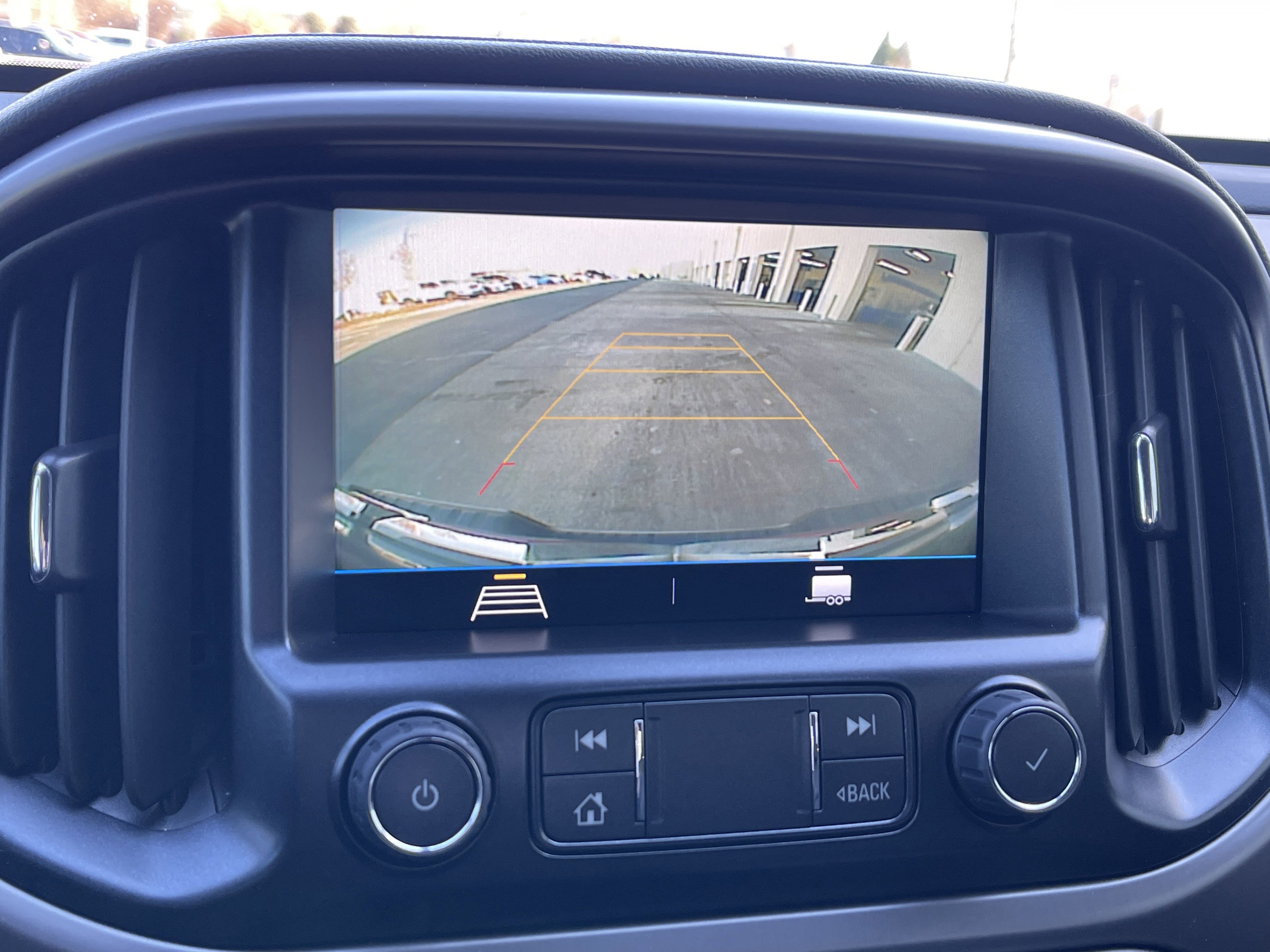 Used 2022 GMC Canyon AT4 image 14