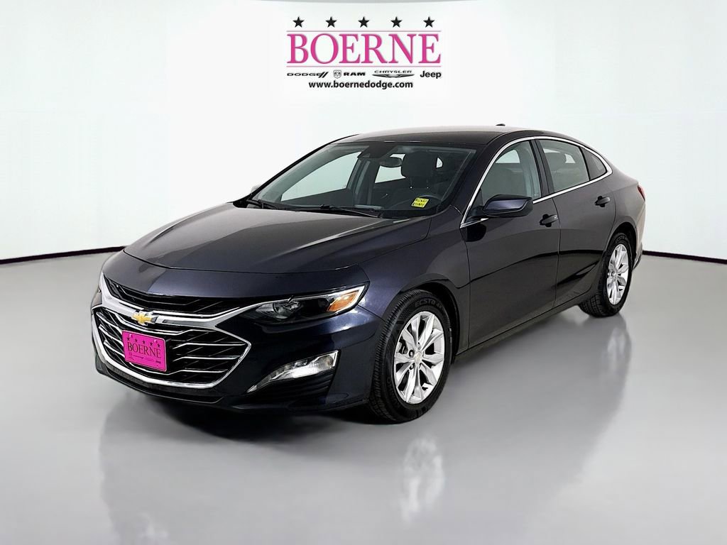 Used 2023 Chevrolet Malibu LT image 3