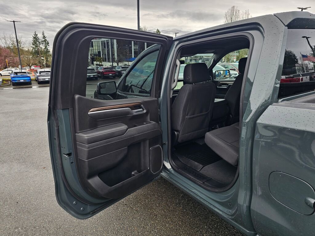 Certified 2025 Chevrolet Silverado 1500 LT w/ Work Truck Package AWD/4WD image 21