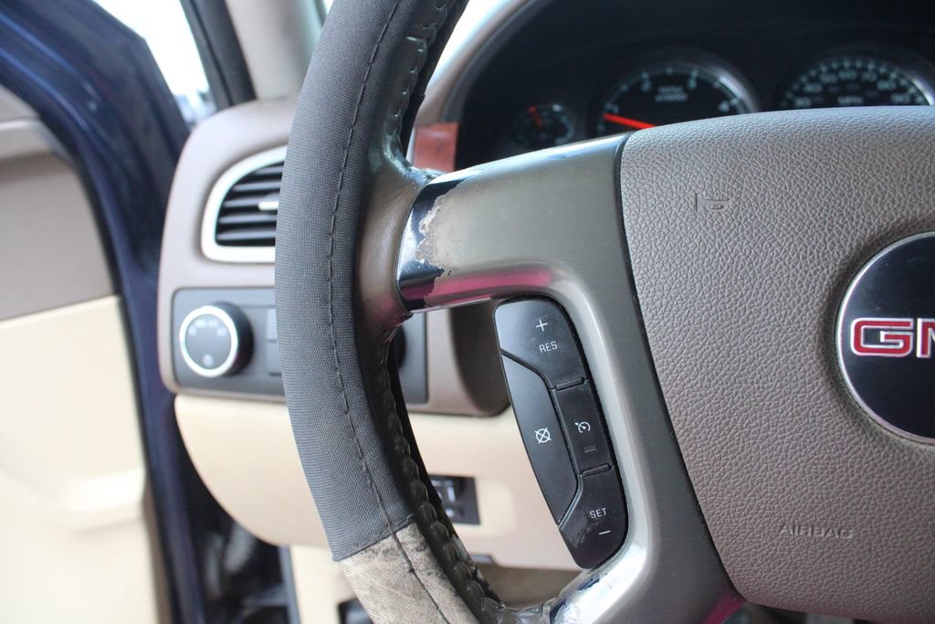 Used 2009 GMC Sierra 2500 SLT w/ Entertainment Package AWD/4WD image 10