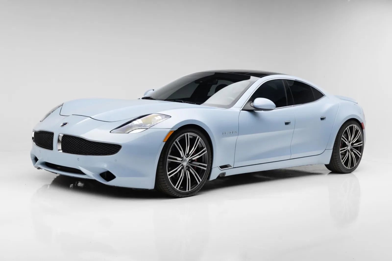Used 2018 Karma Revero Luxury RWD image 8