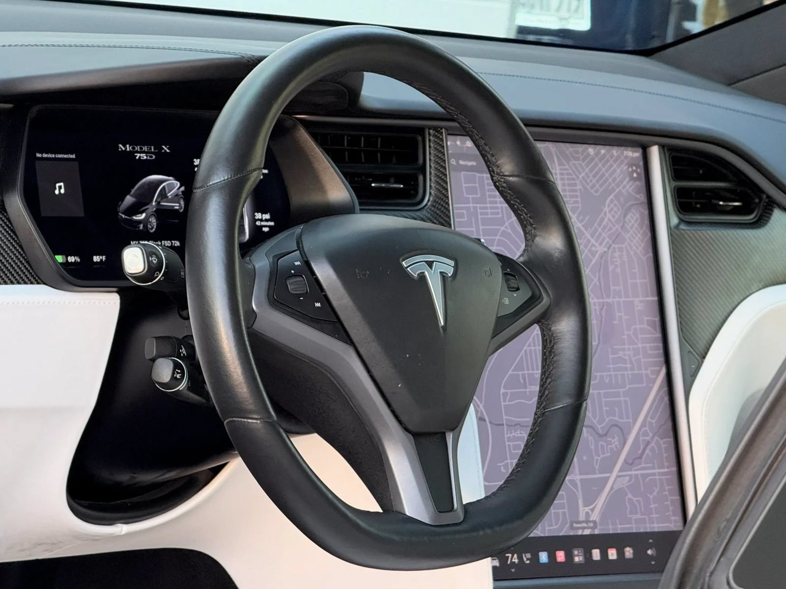 Used 2018 Tesla Model X 75D AWD/4WD image 14