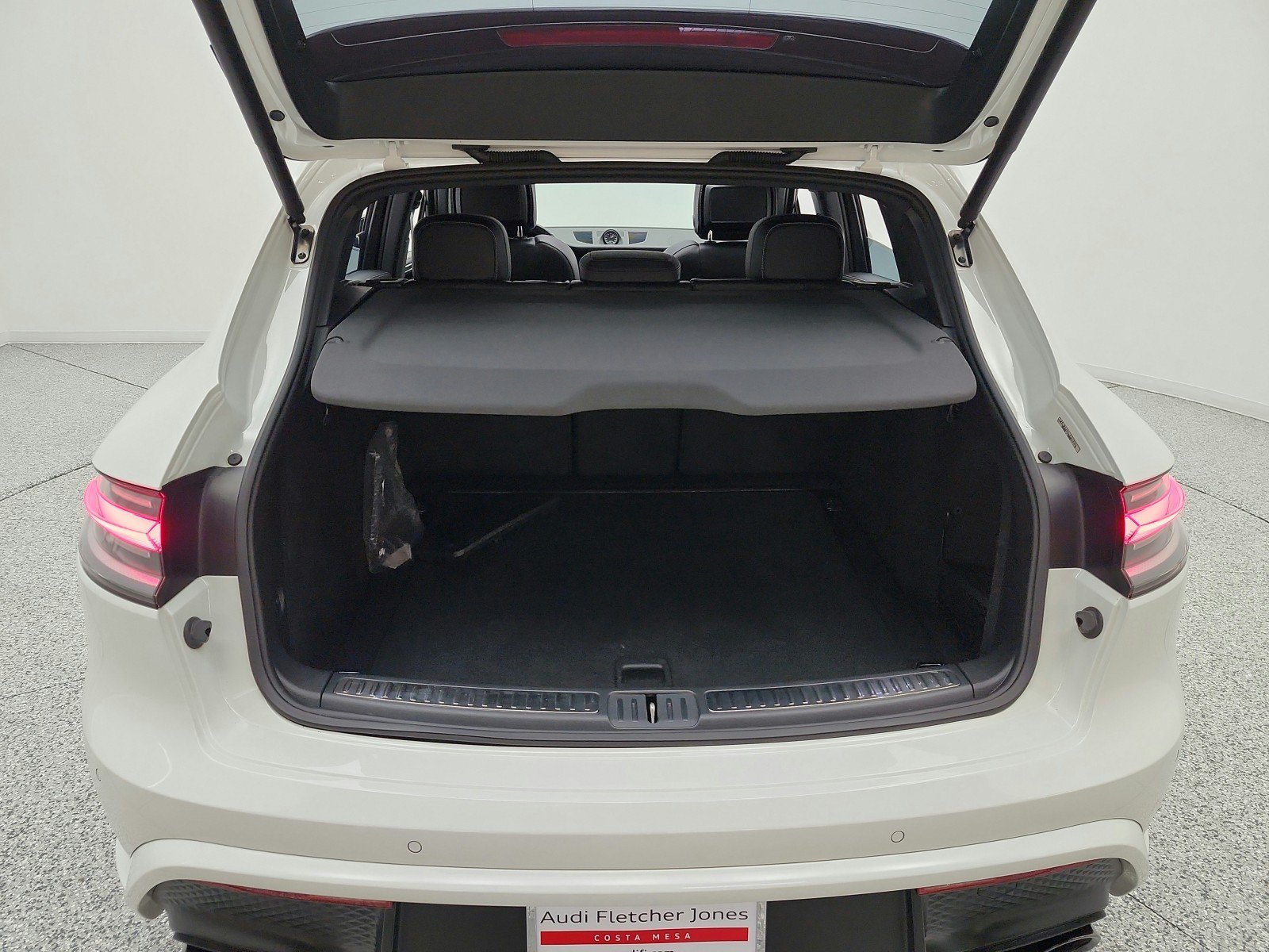 Used 2022 Porsche Macan GTS AWD/4WD image 21