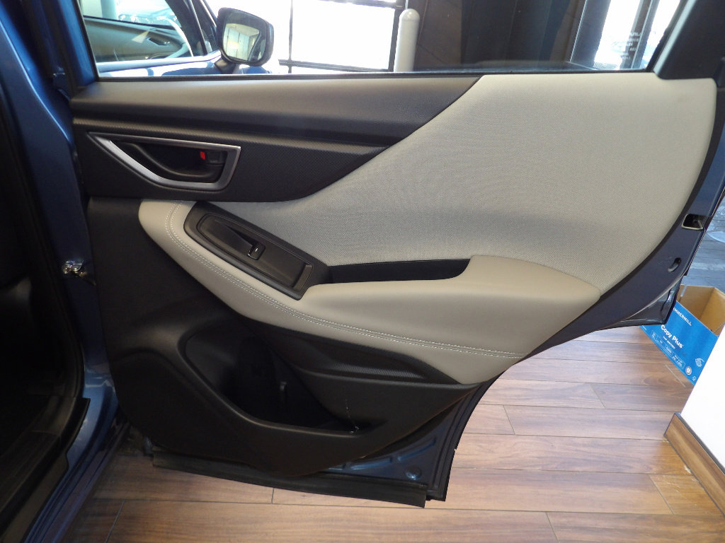 Used 2024 Subaru Forester AWD/4WD image 15