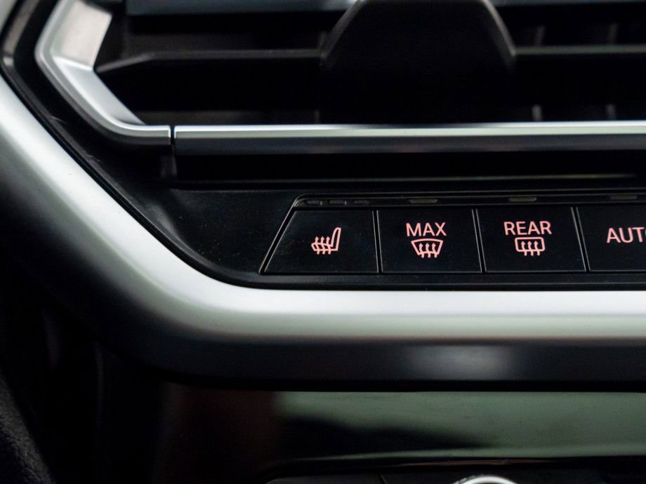 Used 2022 BMW X3 xDrive30i w/ Premium Package 2 image 27