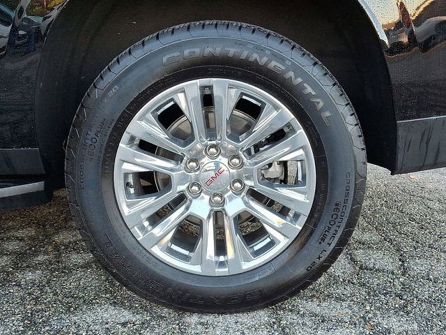 Used 2025 GMC Yukon XL Denali image 40