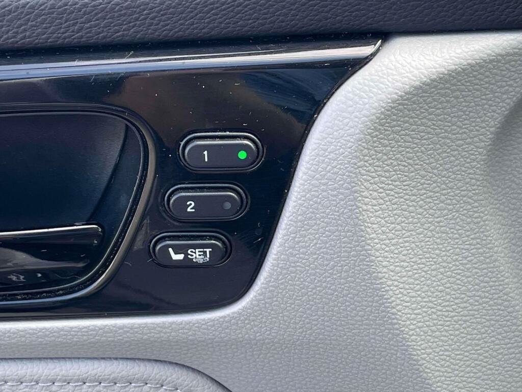 Used 2022 Honda Odyssey Elite image 34
