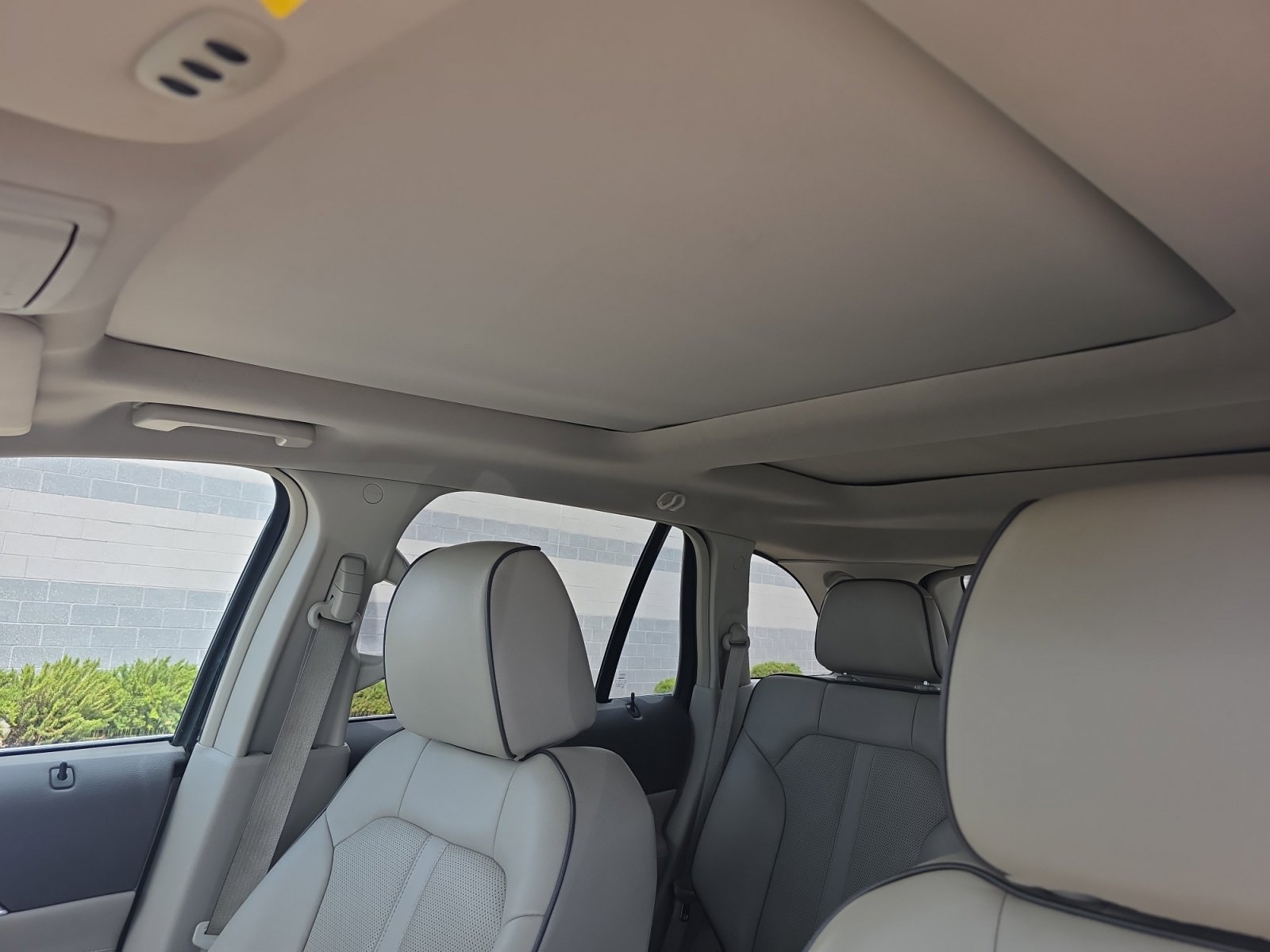 Used 2013 Lincoln MKX AWD image 33