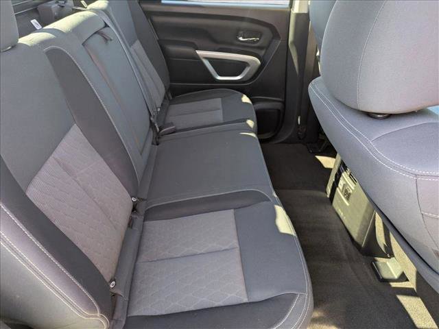 Used 2021 Nissan Titan SV w/ SV Convenience Package image 20