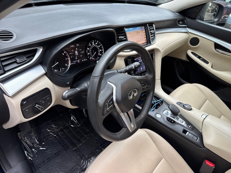 Used 2019 INFINITI QX50 Luxe w/ Navigation Package AWD/4WD image 15