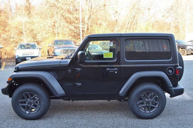 New 2026 Jeep Wrangler Sport AWD/4WD image 5