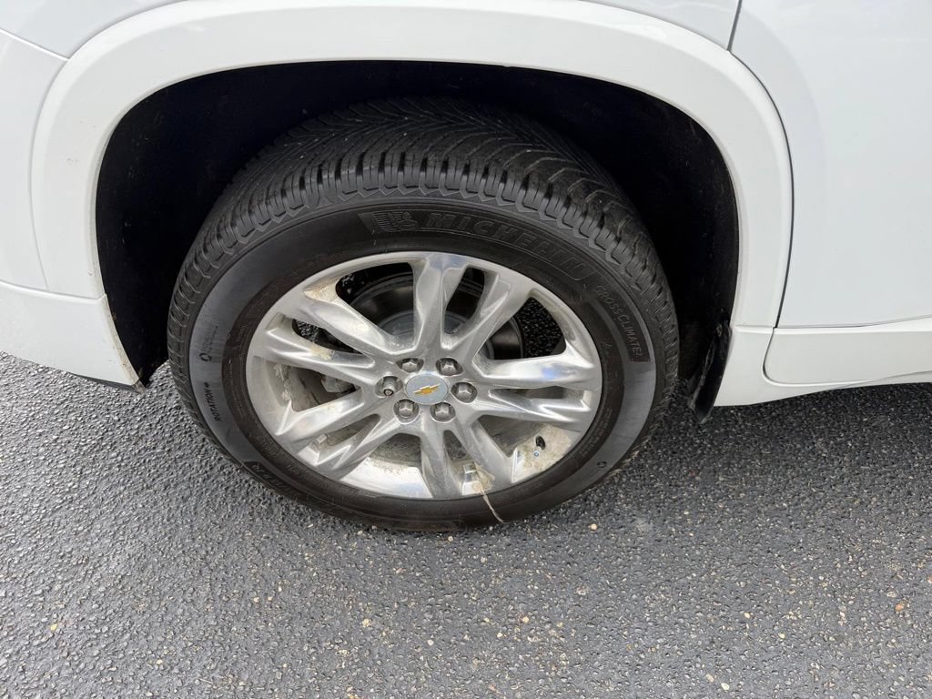 Used 2019 Chevrolet Traverse High Country AWD/4WD image 24