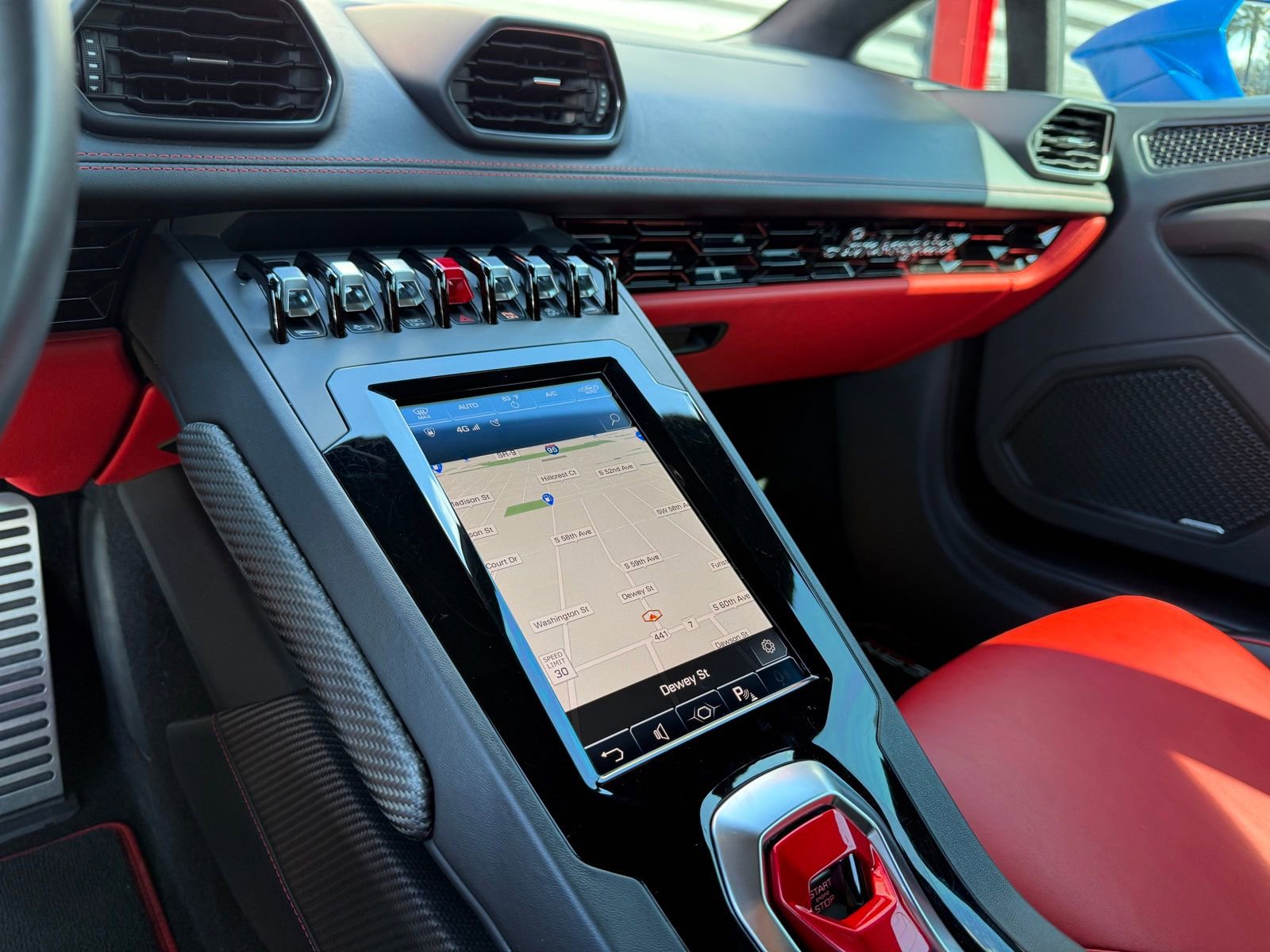 Used 2021 Lamborghini Huracan EVO image 28