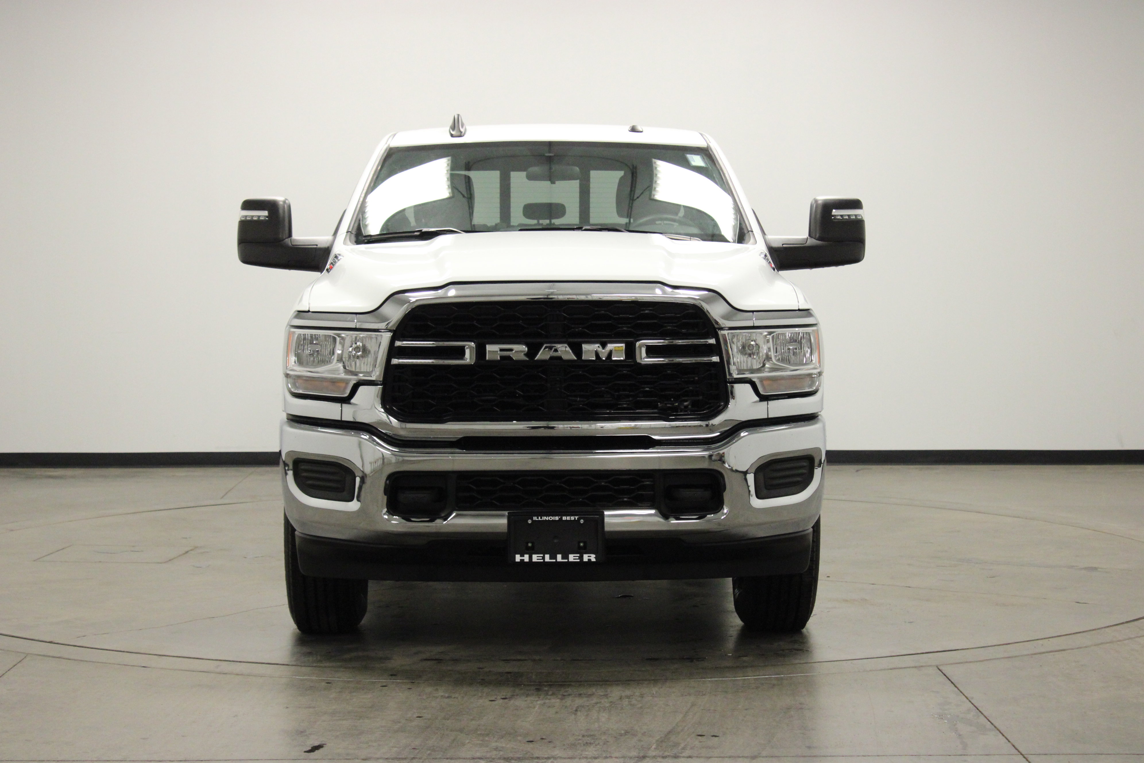 Used 2024 RAM 2500 Tradesman image 3